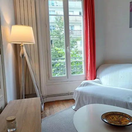 Appartamento A Calm Double Bedroom In F3 Paris14eme Parc Montsouris *